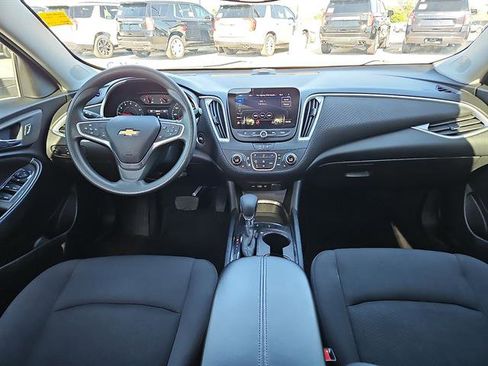 Used 2023 Chevrolet Malibu LT w/ Driver Confidence Package image 10