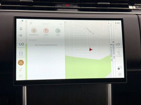 New 2026 Land Rover Range Rover Long Wheelbase SE AWD/4WD image 14