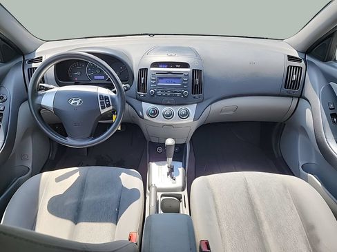 Used 2010 Hyundai Elantra GLS FWD image 13