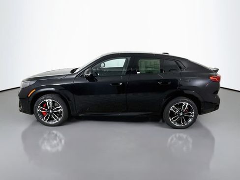 New 2026 BMW X2 xDrive28i w/ Technology Package AWD/4WD image 4