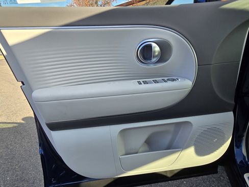 New 2026 Hyundai Ioniq 9 Limited image 19