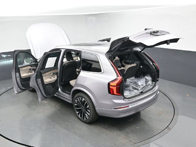 New 2026 Volvo XC90 T8 Plus w/ Protection Package Premier AWD/4WD image 53