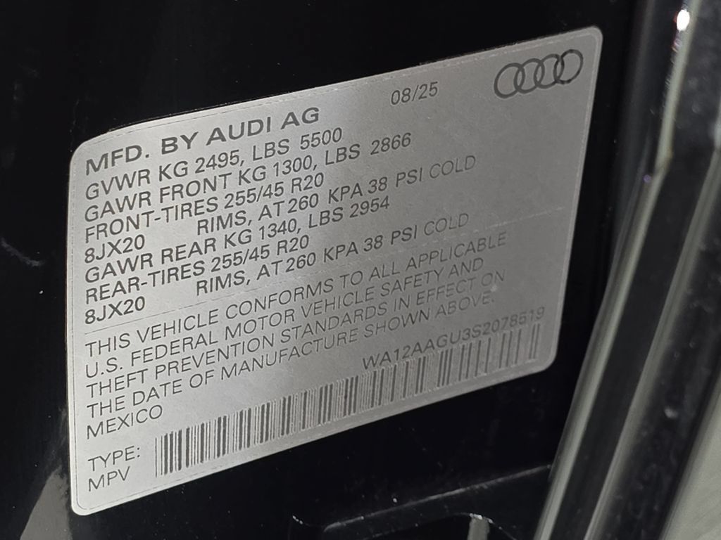 Used 2025 Audi Q5 Premium Plus w/ Premium Plus AWD/4WD image 38