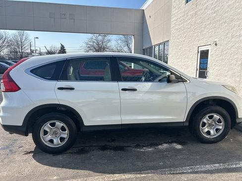 Used 2016 Honda CR-V LX image 7