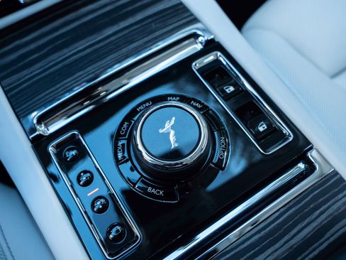 Used 2021 Rolls-Royce Ghost Base image 37