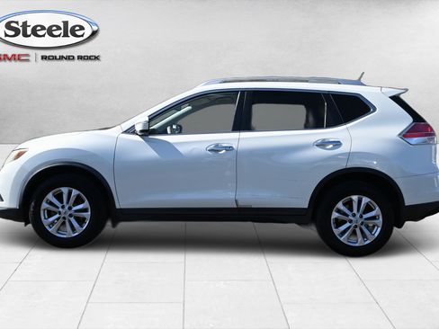 Used 2015 Nissan Rogue SV FWD image 4