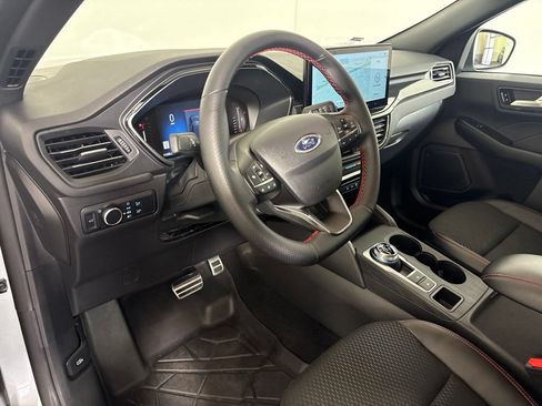 Used 2024 Ford Escape ST-Line w/ Tech Pack #1 FWD image 23