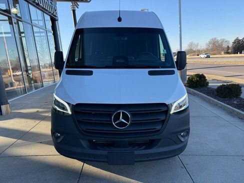 New 2025 Mercedes-Benz Sprinter 3500 image 2