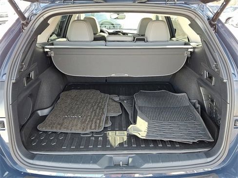 Used 2025 Subaru Outback Limited image 31