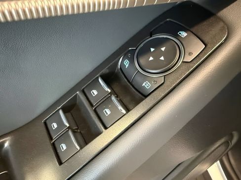 New 2026 Ford Explorer Active w/ Active Comfort Package AWD/4WD image 19