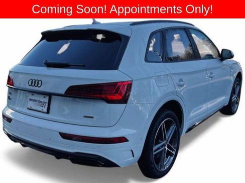 Used 2024 Audi Q5 e Prestige AWD/4WD image 2