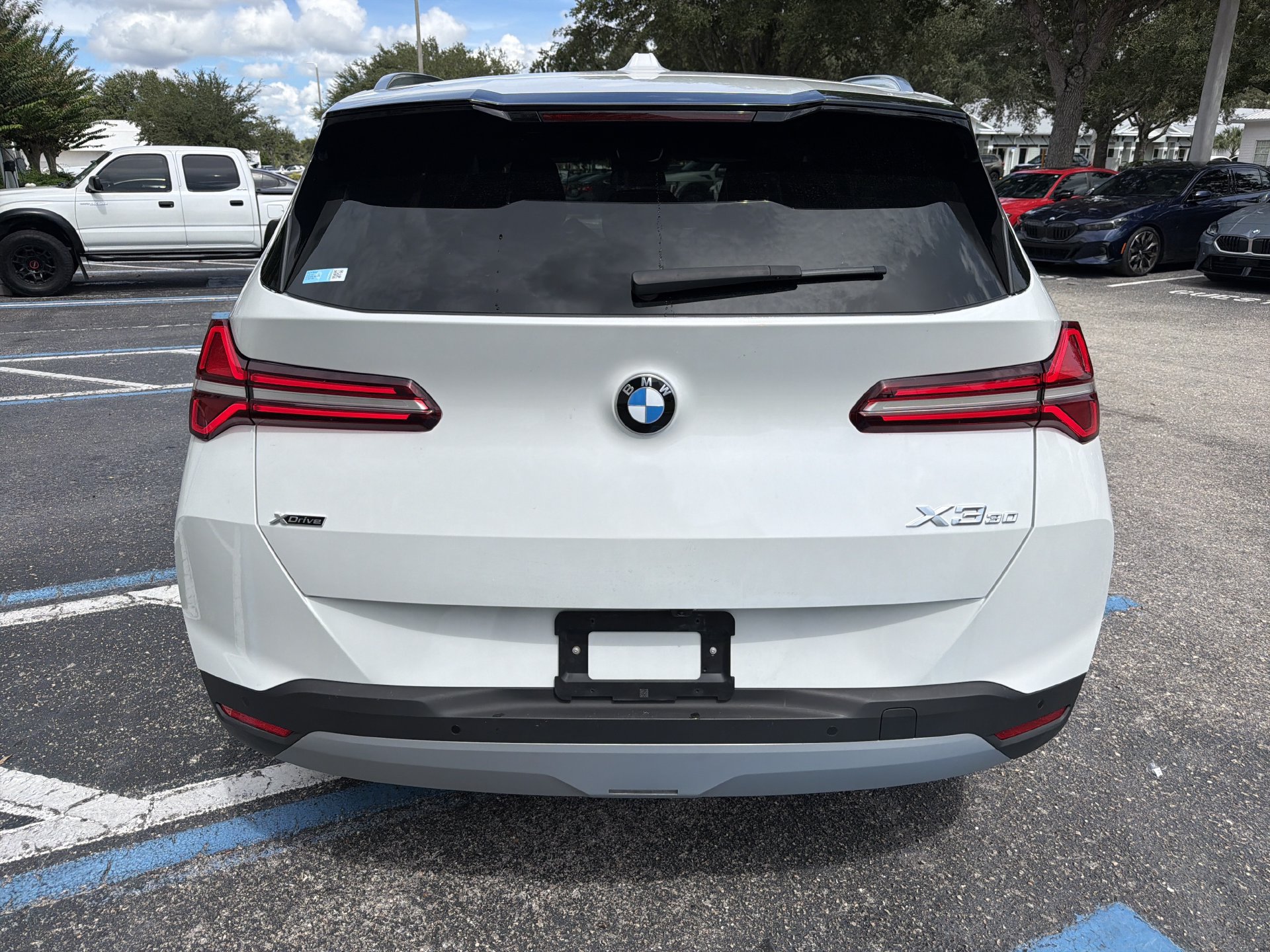 Certified 2025 BMW X3 xDrive30i AWD/4WD image 5