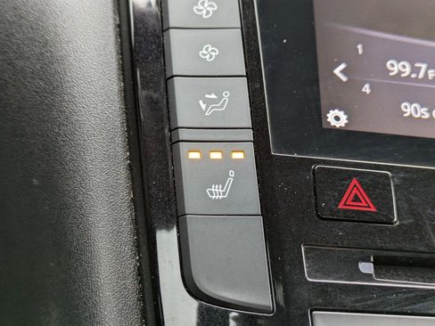 Used 2019 INFINITI QX50 Essential w/ Premium Heat Package image 25