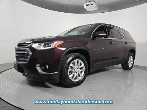 Used 2019 Chevrolet Traverse LT AWD/4WD image 2