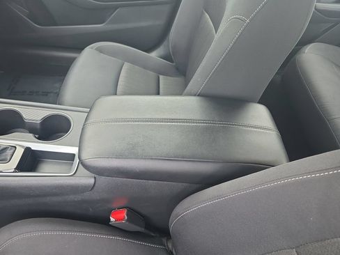 Used 2025 Nissan Altima 2.5 SV FWD image 23