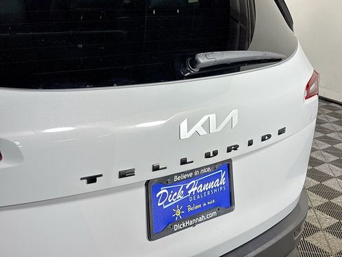 Used 2022 Kia Telluride SX w/ SX Prestige Package AWD/4WD image 25
