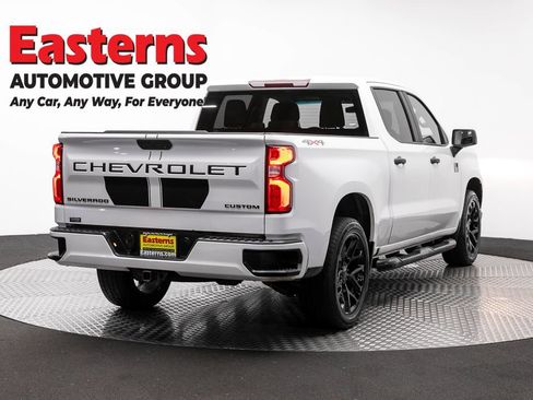 Used 2022 Chevrolet Silverado 1500 Custom w/ Rally Edition AWD/4WD image 5