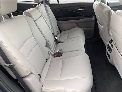 Used 2019 Honda Pilot EX-L image 19
