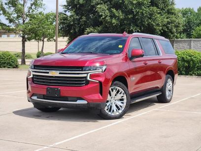 Used 2021 Chevrolet Suburban LT w/ LT Signature Package