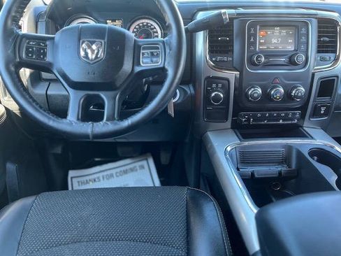 Used 2018 RAM 2500 Big Horn w/ Sport Appearance Group AWD/4WD image 14
