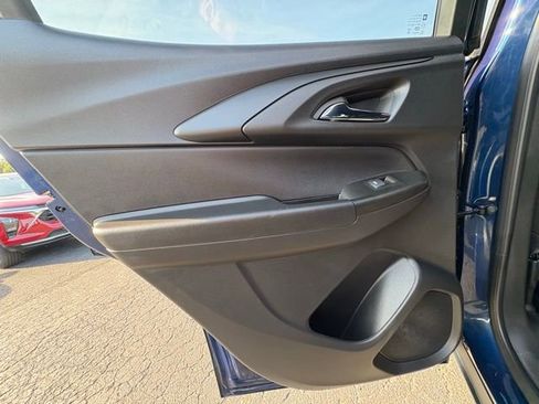 Used 2023 Chevrolet TrailBlazer ACTIV w/ Convenience Package image 36