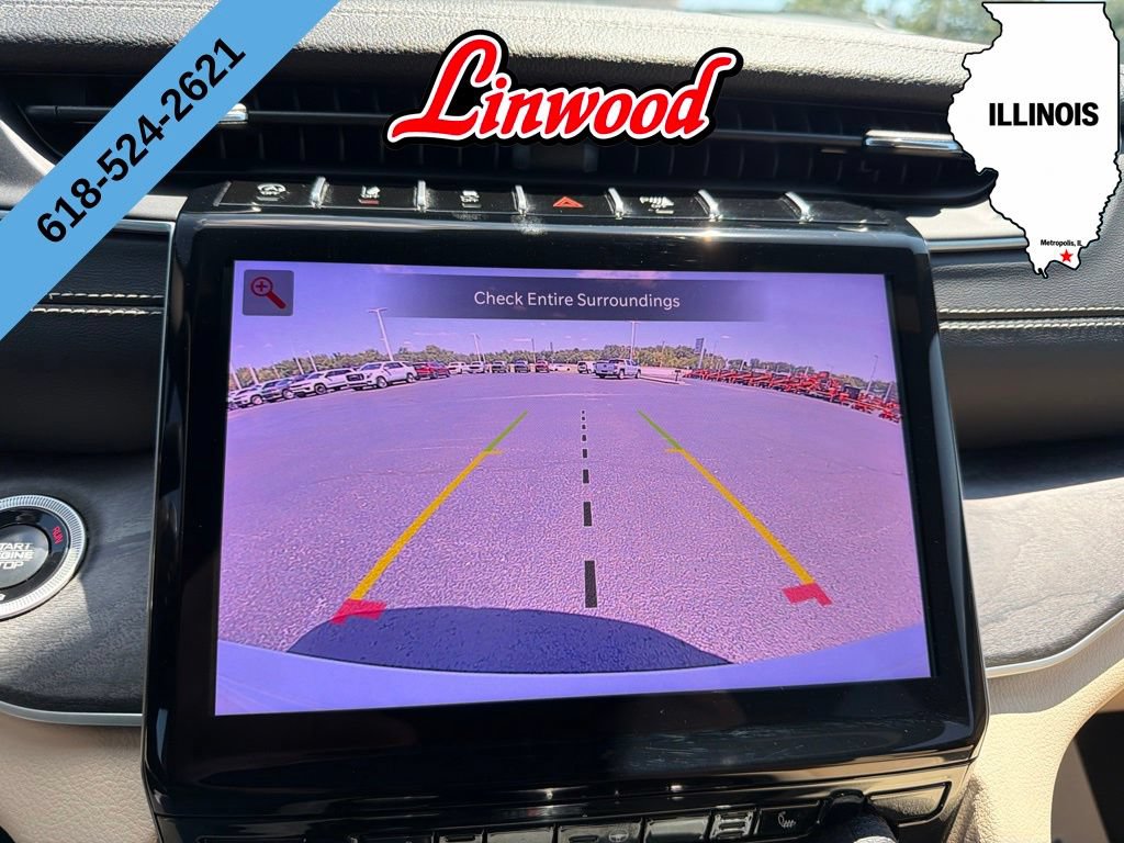 Used 2025 Jeep Grand Cherokee Limited AWD/4WD image 30