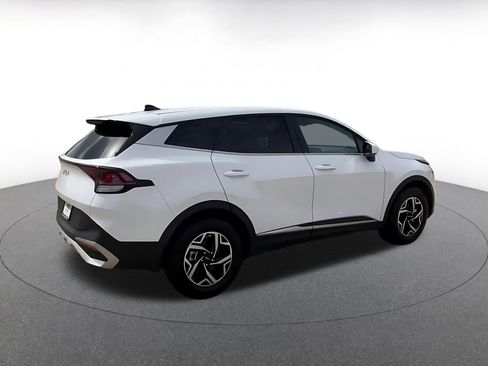 Used 2025 Kia Sportage LX FWD image 11