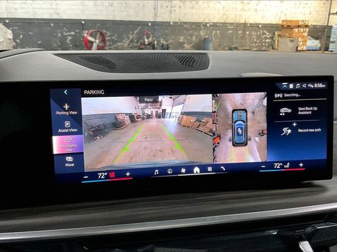 Used 2024 BMW X5 xDrive40i w/ Premium Package image 23