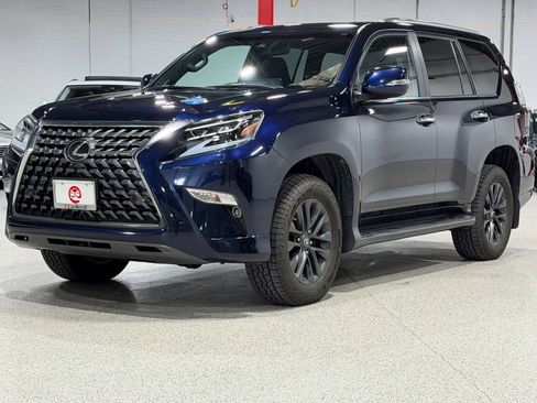 Used 2022 Lexus GX 460 Premium w/ Premium Plus Package image 2