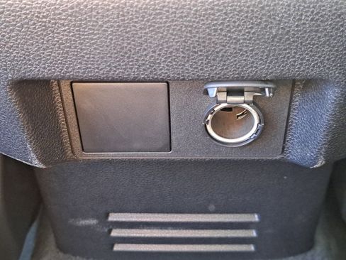 New 2025 Toyota Tacoma SR5 image 11