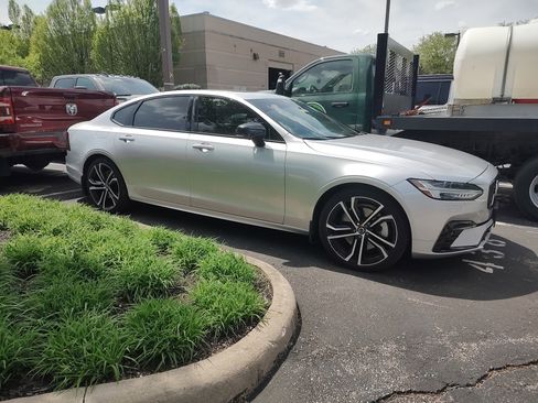 Used 2021 Volvo S90 T6 R-Design w/ Advanced Package image 1