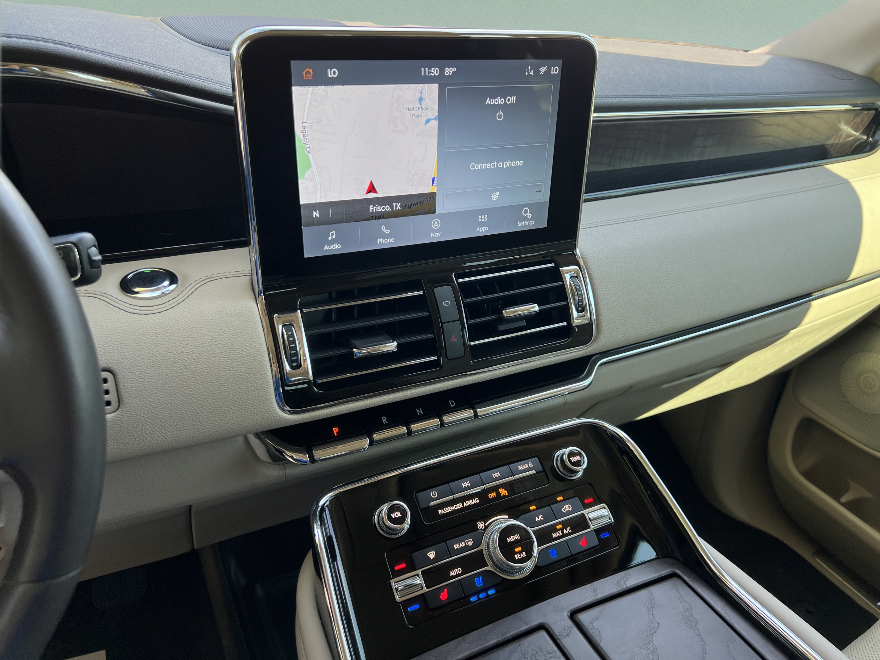 Used 2020 Lincoln Navigator Reserve w/ Luxury Package RWD image 21