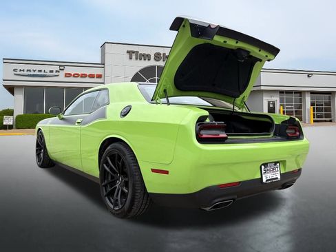 Used 2023 Dodge Challenger R/T w/ T/A Package image 17
