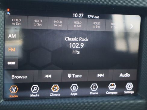 Used 2022 Jeep Wrangler Unlimited Sport image 14