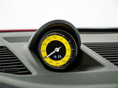 Certified 2025 Porsche 911 Carrera 4 GTS AWD/4WD image 16