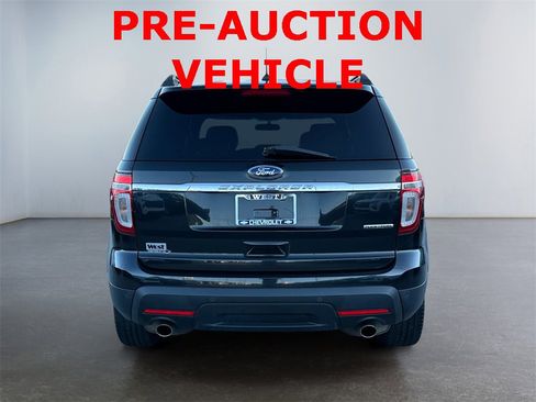 Used 2013 Ford Explorer FWD image 4