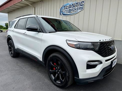 Used 2022 Ford Explorer ST w/ Equipment Group 401A AWD/4WD image 4