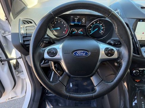 Used 2016 Ford Escape Titanium w/ Equipment Group 301A AWD/4WD image 28