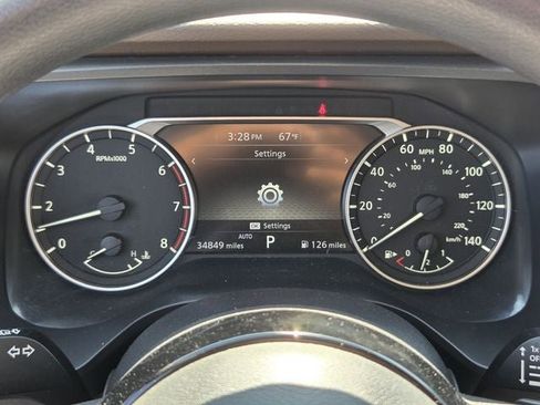 Used 2021 Nissan Rogue SV image 19