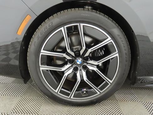 New 2026 BMW i7 xDrive60 image 29