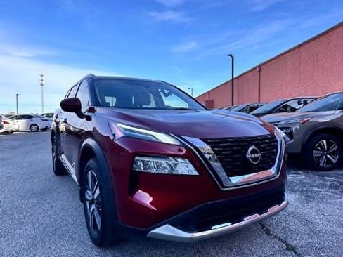 Certified 2023 Nissan Rogue Platinum w/ Platinum Premium Package image 3