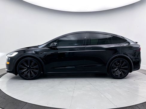 Used 2022 Tesla Model X Plaid image 37