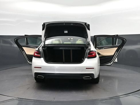 Used 2023 BMW 530i w/ Premium Package RWD image 51