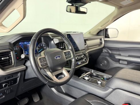 Used 2024 Ford Expedition XLT AWD/4WD image 14