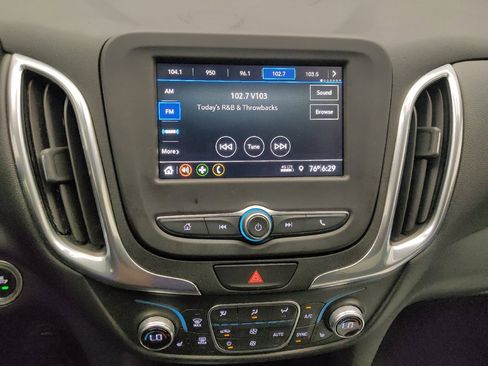 Used 2019 Chevrolet Equinox LT w/ Driver Convenience Package FWD image 25
