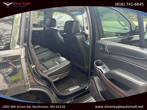 Used 2016 GMC Yukon SLT image 12