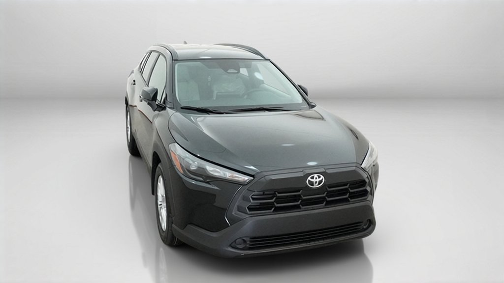 New 2026 Toyota Corolla Cross LE FWD image 18