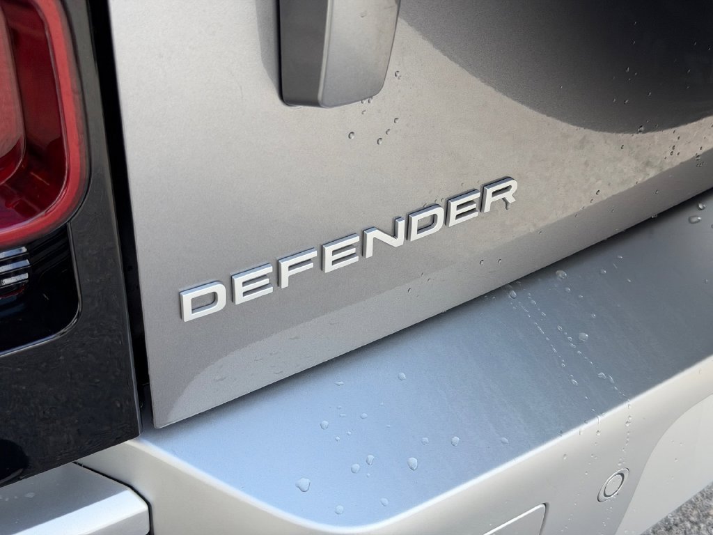 Used 2024 Land Rover Defender 130 S AWD/4WD image 15