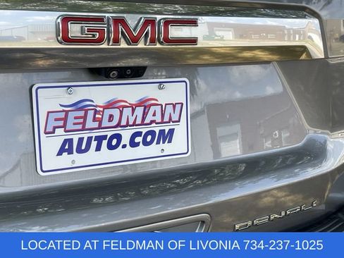 Certified 2021 GMC Yukon Denali w/ Denali Premium Package AWD/4WD image 33