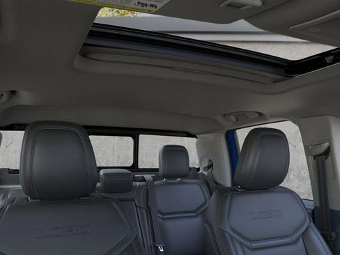 New 2025 Ford Maverick Lobo image 12